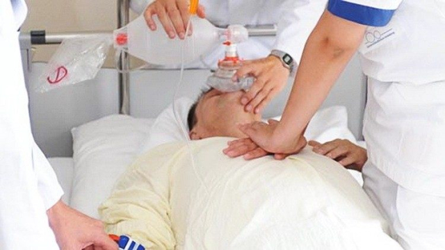 Šta je reanimacija i kako ide postupak oživljavanja