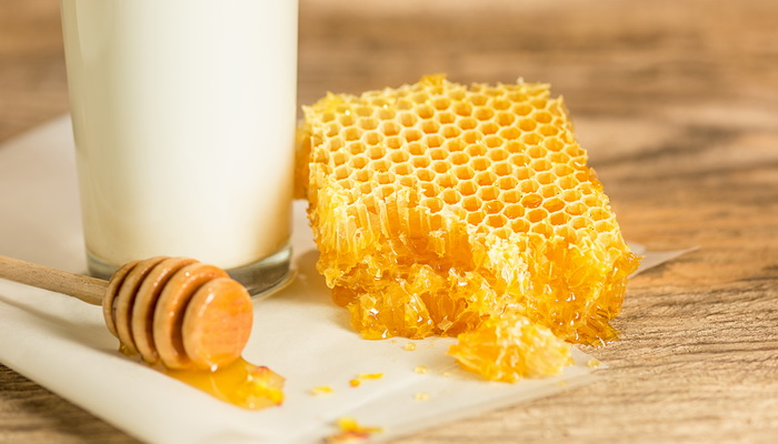 Pčelinji vosak - koje su dobrobiti ovog neverovatnog, prirodnog leka?